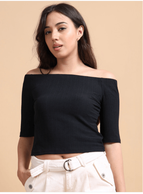 Glam & Chique – Off Shoulder Crop Top