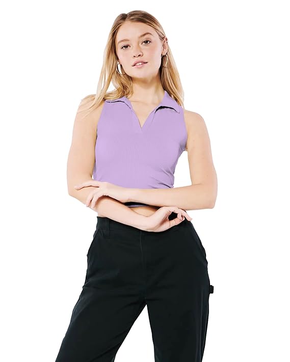 Sugathari Solid Sleeveless Crop Top