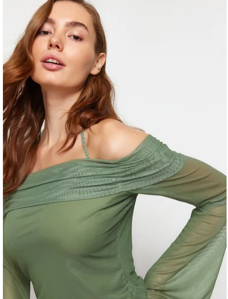 Trendyol Off Shoulder Gathered Bardot Top — Elegant Everyday Pick