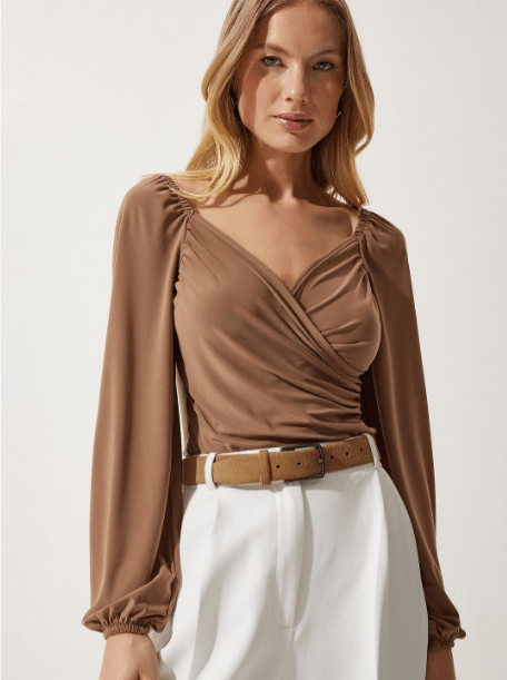 Happiness İstanbul Sweetheart Neck Long Sleeves Wrap Crop Top